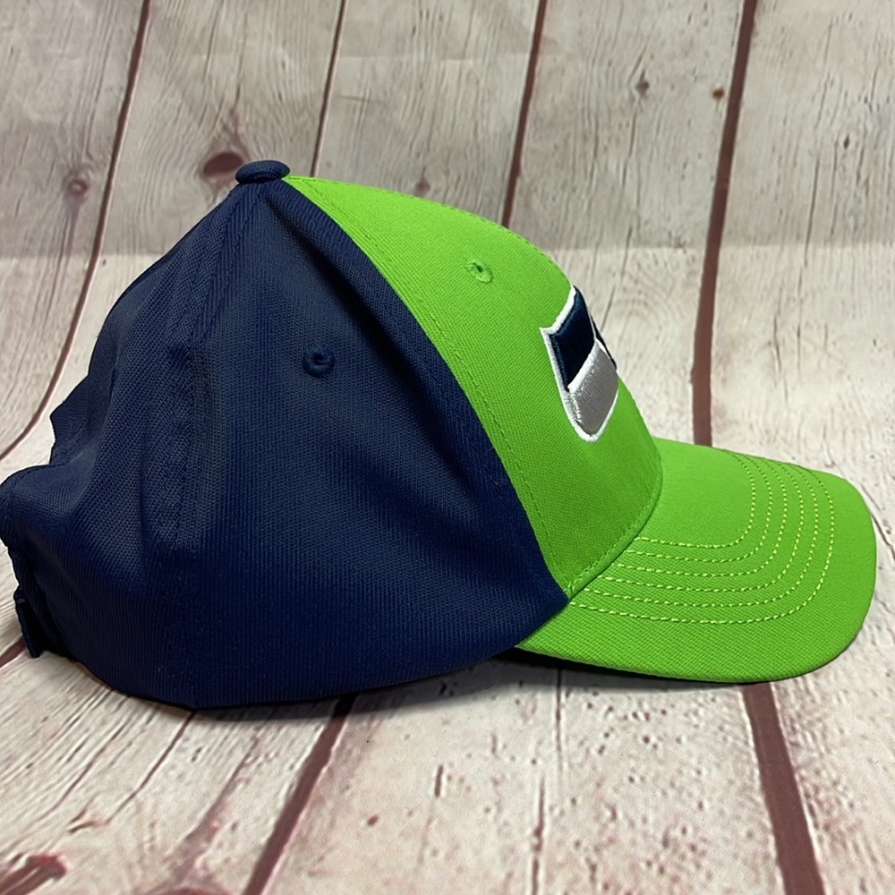 Seahawks Hat Bundle - Picture 6 of 11